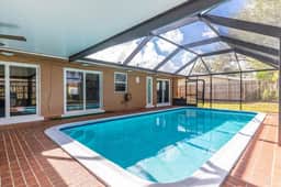 Pool + Game Room 4BR · Cheerful Hollywood Getaway - Image 2