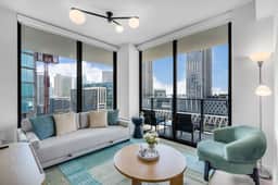 4BR/4BA 2-Unit Combo for 12 · Rooftop Pool + Views - Image 2