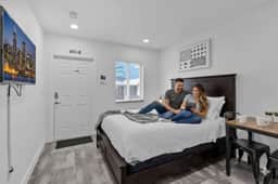 Cozy Beach Studio | 1 Min to Hollywood Broadwalk - Image 4