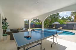 Heated Pool 5BR Sleeps 14 · Game Room Near Beach - Image 5