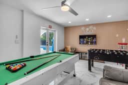 Heated Pool 5BR Sleeps 14 · Game Room Near Beach - Image 4