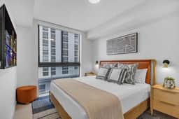 Urban Corner 2BR · Wrap Balcony + Rooftop Pool MIA - Image 4