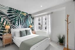 South Beach 1BR on Ocean Drive · Steps to the Sand - Image 3
