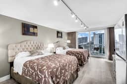 Beachfront Studio · 2 Queen Beds, Balcony + Pool - Image 2