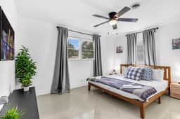 Heated Pool + Hot Tub 5BR · Sleeps 13, Hollywood - Image 5