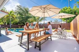 Bright 3BR + Private Pool · Quiet Hollywood Street - Image 3