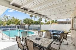 Heated Pool 3BR Family Home · Near Hollywood Beach - Image 2