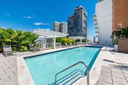 Midtown Miami 1BR · Free Parking + Wynwood Nearby - Image 4