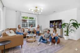 Coral Gables 3BR · Free Parking, Patio + Fast WiFi - Image 5