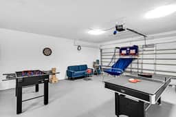 4BR Getaway + Pool + Game Room, 18-mins to Ocean - Image 4