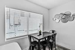 Cozy Studio 2 Blocks from the Beach – Unit 4 - Image 2