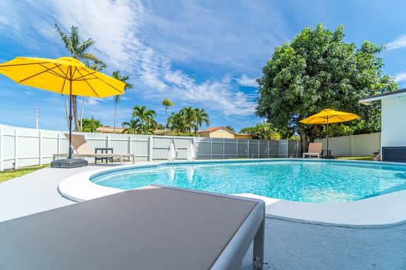Private Pool + Game Room 4BR · Large Corner Home - Image 3