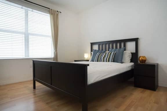 Miami Beach 1BR · 2 Blocks to Sand on Collins Ave - Image 2