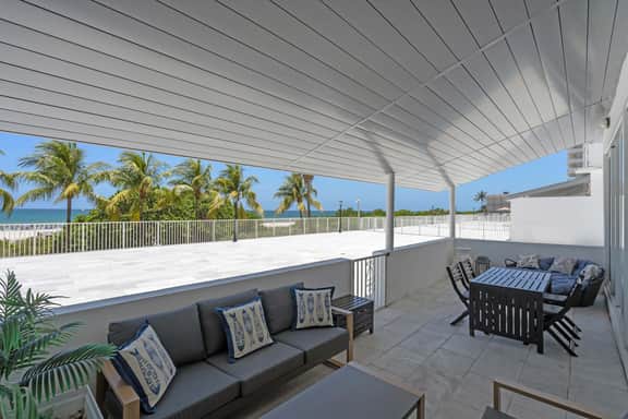 Oceanfront 2BR · Big Private Patio + Free Parking - Image 4
