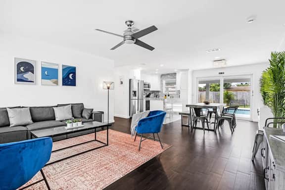 Big Pool 5BR Sleeps 12 · Fort Lauderdale Getaway - Image 4