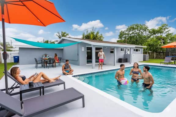 Big Pool 5BR Sleeps 12 · Fort Lauderdale Getaway - Image 3
