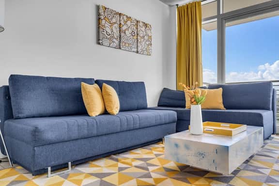 Midtown Miami 1BR · Free Parking + Wynwood Nearby - Image 3