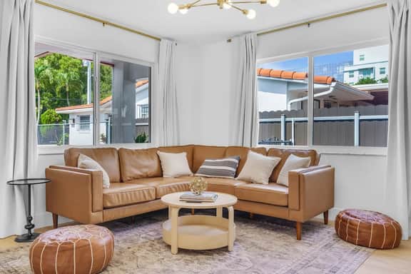 Coral Gables 3BR · Free Parking, Patio + Fast WiFi - Image 4