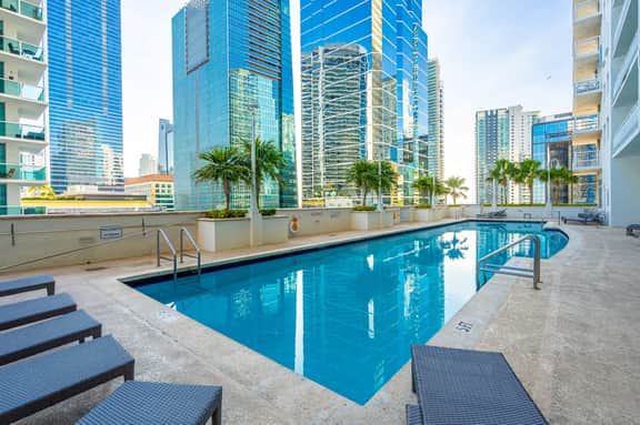 Brickell Penthouse 1BR ¡ Bay + City Views for 6 - Image 3