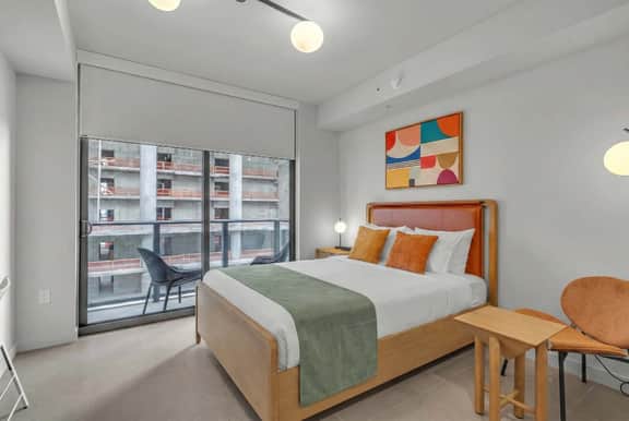 Brand New Luxury Studio · Downtown Miami Skyline - Image 2