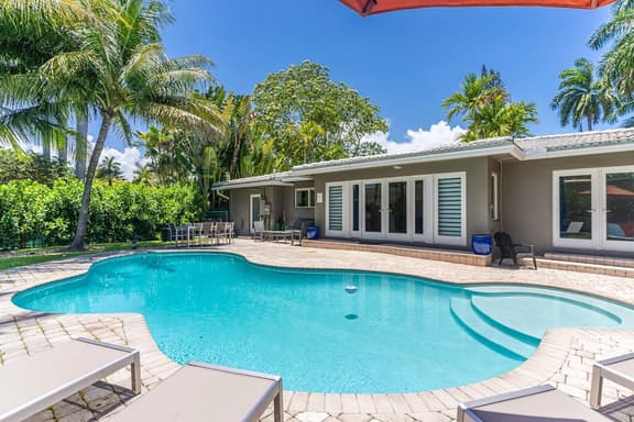Heated Pool 3BR Home · 4 Min to Hollywood Beach - Image 1